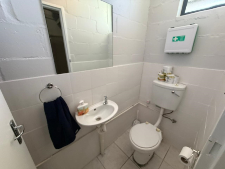 To Let Commercial Property for Rent in Marconi Beam Industria Western Cape
